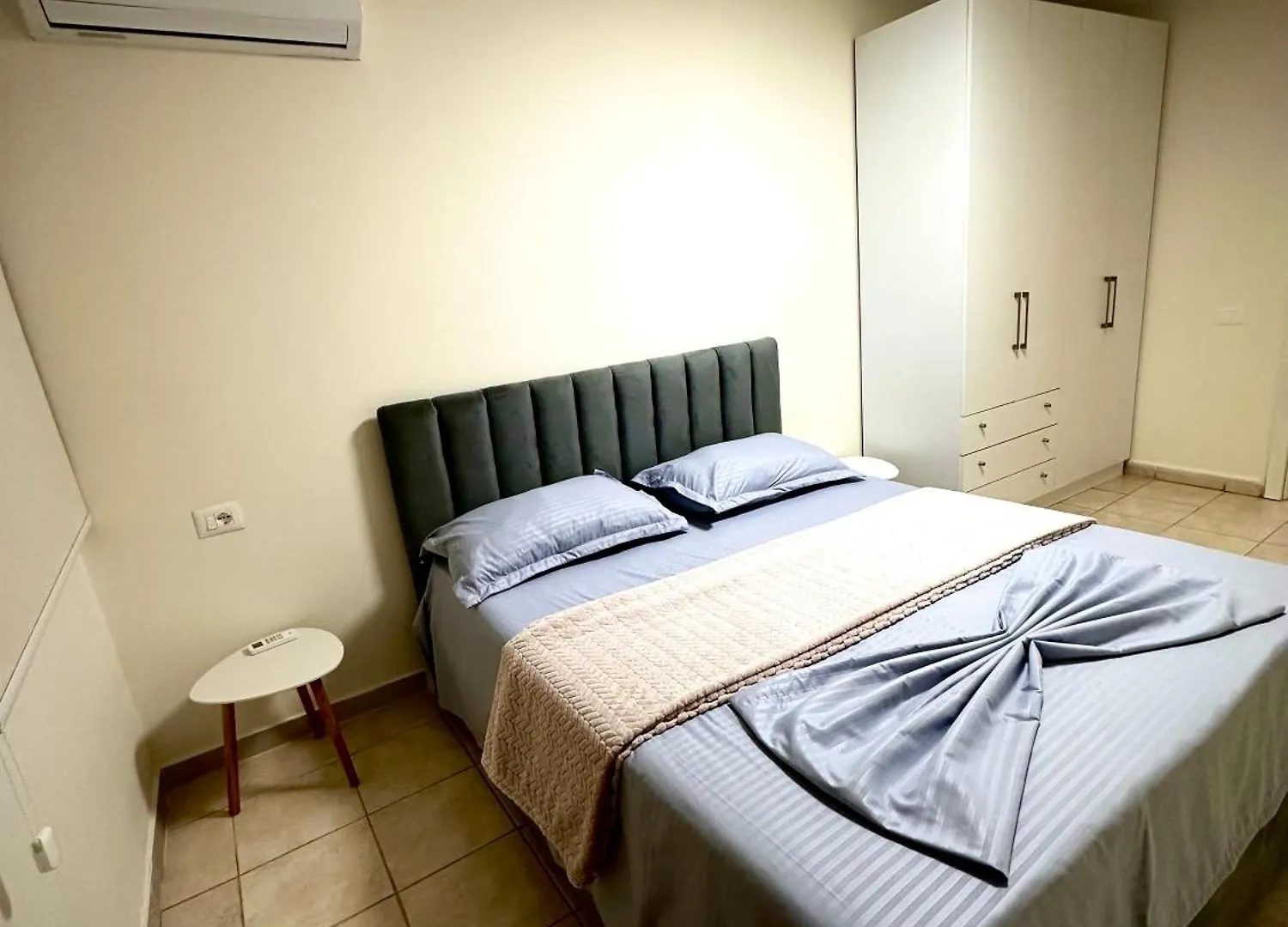Br'S New Bazaar Villa Τίρανα
